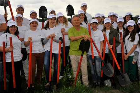 «ОЗЕЛЕНИМ ПЛАНЕТУ ВМЕСТЕ» 